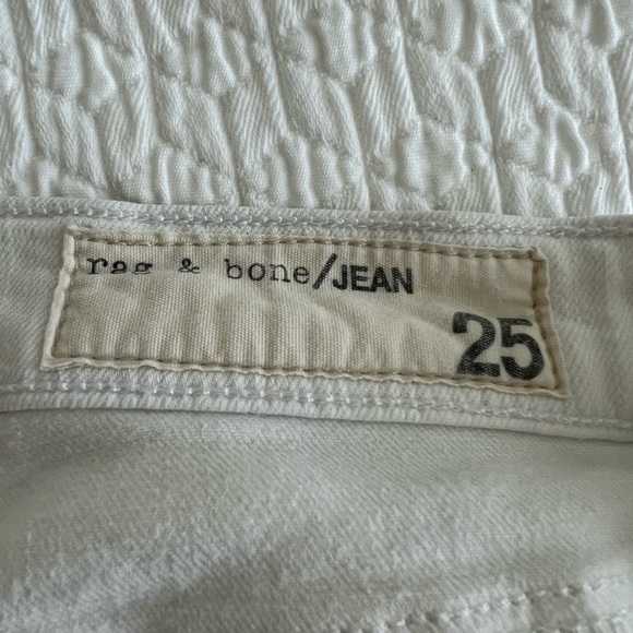 Rag & Bone Dash Slouchy Skinny Tattered White Jeans - Picture 13 of 14